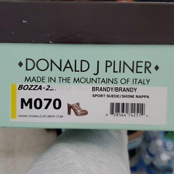 Donald J. Pliner Bozza Western Suede Clogs in Brandy Size 7 - Picture 13 of 14